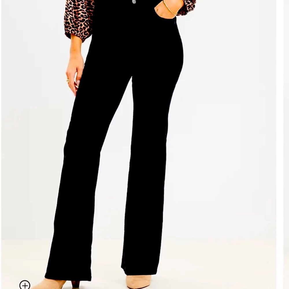 Loft Burgundy Five Pocket Slim Flare High Rise Velvet Pants Women’s Size 29/8.